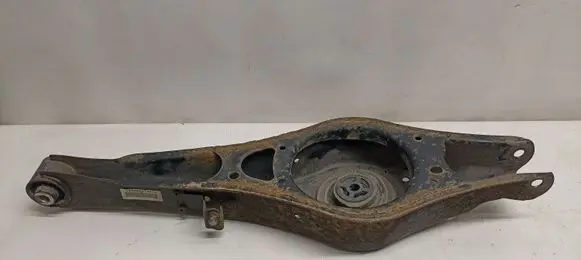 Audi Q3 8U Coil spring/strut mount 
