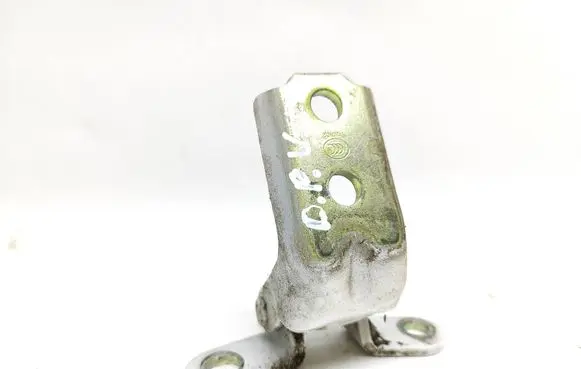 KIA Sorento Front door upper hinge