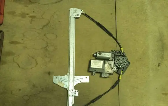 Peugeot 307 Front door window regulator with motor 9634456980 9637130780