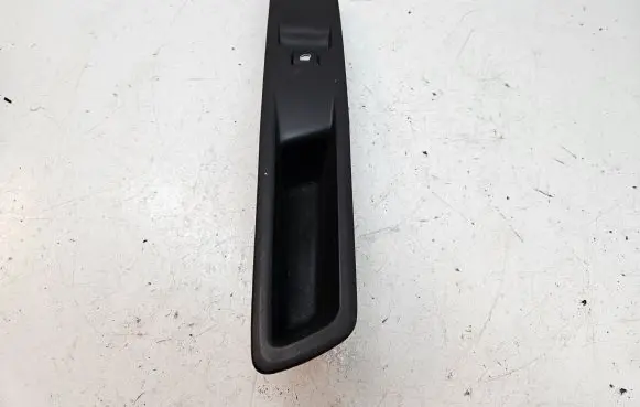 Peugeot Expert Electric window control switch 98144407ZD