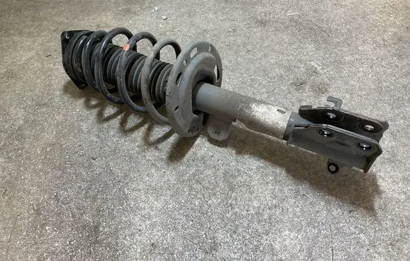 Citroen C4 III e-C4 Front shock absorber/damper 