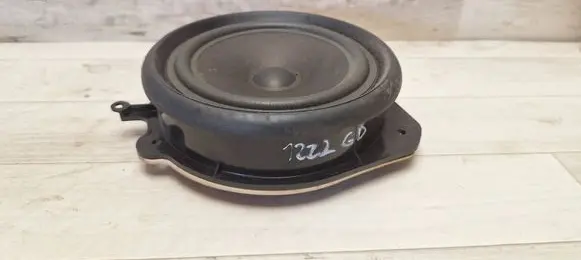 Audi A4 S4 B7 8E 8H Rear door speaker 8E0035411