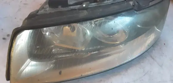 Audi A4 S4 B6 8E 8H Headlight/headlamp 69938230