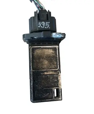 Nissan Qashqai Mass air flow meter AFH70M38
