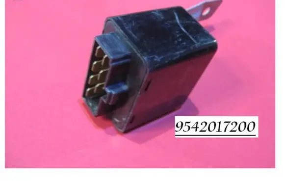 Hyundai Matrix Window wiper relay 9542017200