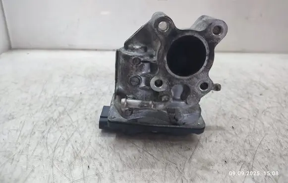 Mazda CX-5 EGR valve SH0120300