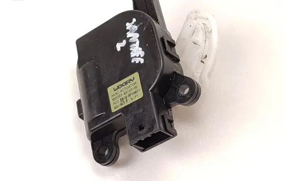 Hyundai Santa Fe A/C air flow flap actuator/motor D332BP5AA01