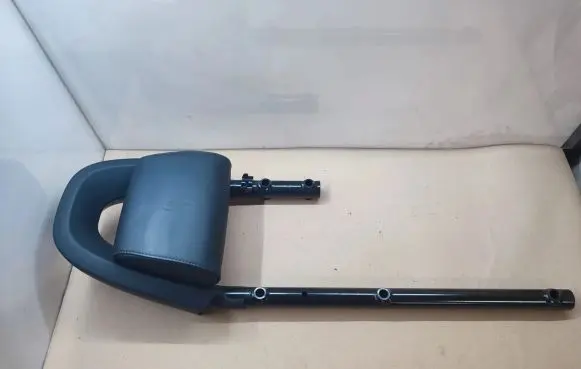 Audi A3 S3 8P Front seat headrest 