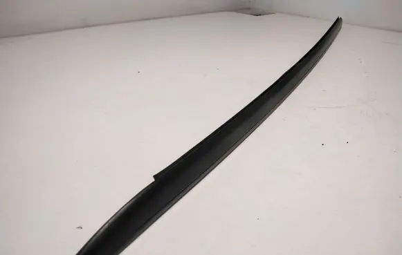 BMW 7 E38 Tailgate/trunk side cover trim 