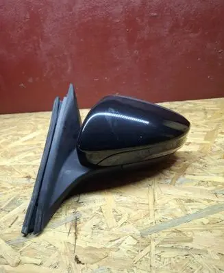 Ford Focus Front door electric wing mirror 687948717