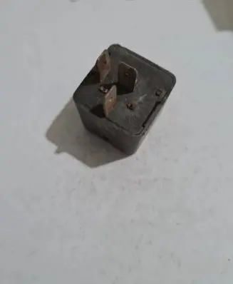 Volvo S40, V40 Other relay 8544120 76316AM5C0 12V21W