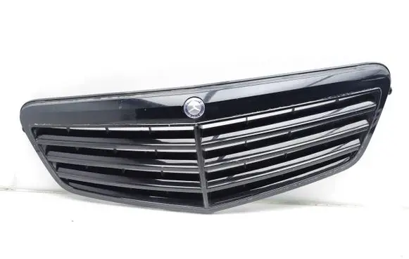Mercedes-Benz E AMG W212 Front bumper upper radiator grill A2128800583
