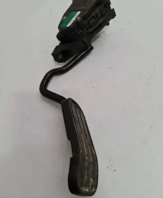 Audi A6 S6 C5 4B Accelerator throttle pedal 6PV00802607 042099