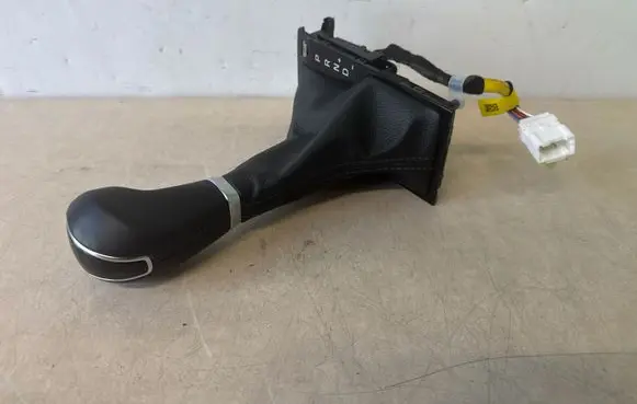 Hyundai Tucson TL Gear shifter/selector 84654D3506