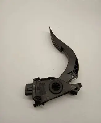 Bentley Continental Accelerator throttle pedal 8K17235523