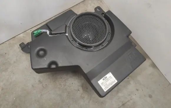 Ford Explorer V Subwoofer speaker GB5T19A067BA