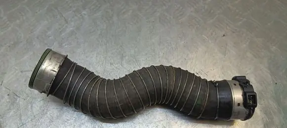 BMW 3 E92 E93 Intercooler hose/pipe 