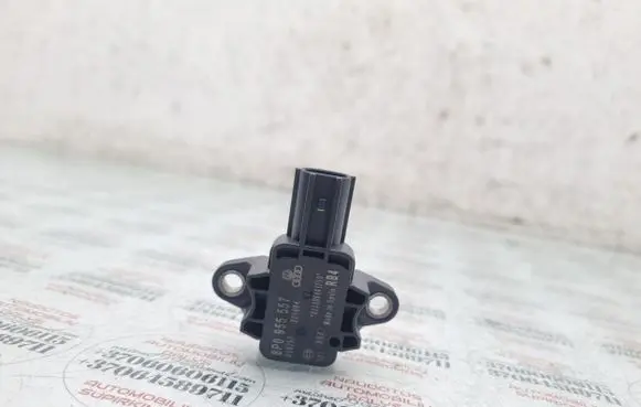 Audi A4 S4 B7 8E 8H Airbag deployment crash/impact sensor 8P0955557
