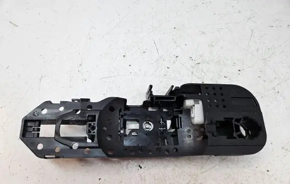 Renault Megane III Rear door exterior handle/bracket 806060041R