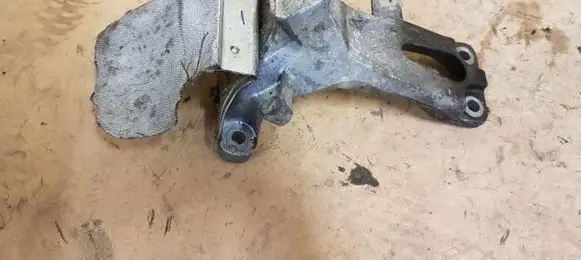 Audi A6 C7 Engine mounting bracket 4G0199308AE