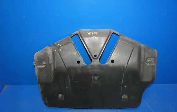 Mercedes-Benz E A207 Trunk boot underbody cover/under tray A2076100208 BBP165701