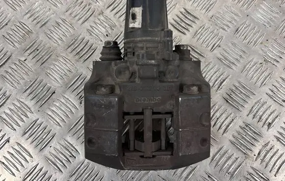Rear brake caliper