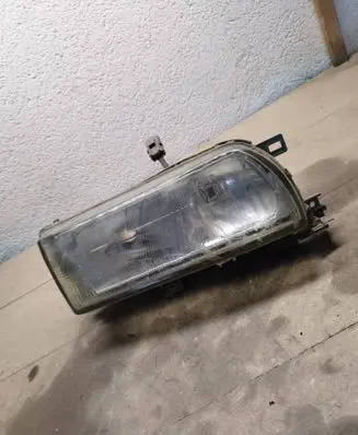 Nissan Primera Headlight/headlamp E2004467
