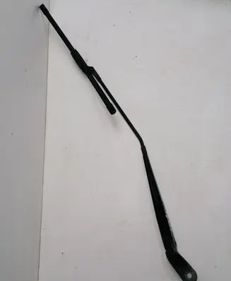 Volkswagen Polo IV 9N3 Front wiper blade arm 6Q1955410C