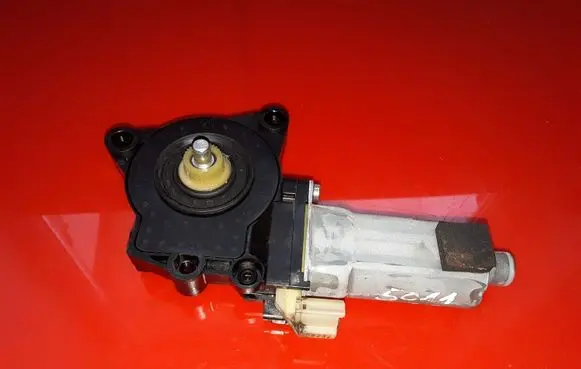 KIA Carens II Rear door window regulator motor NOCODE