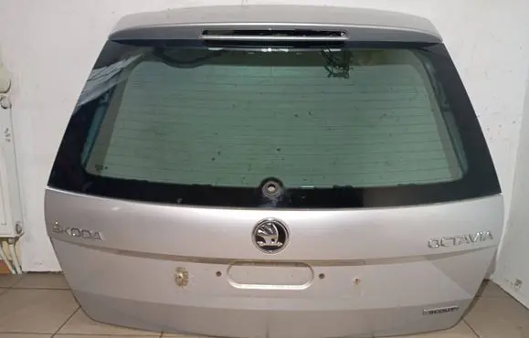 Skoda Octavia Mk3 (5E) Tailgate/trunk/boot lid