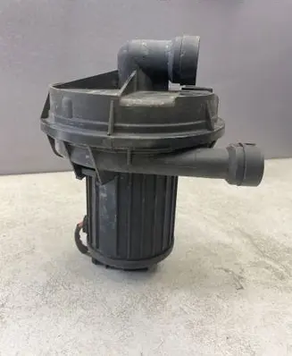 Volkswagen PASSAT B6 Secondary air pump 06A959253B 3B0906613