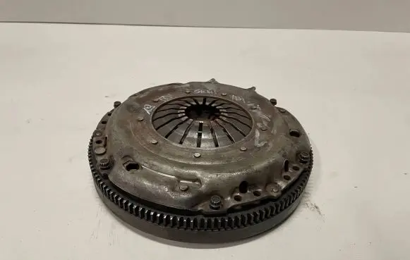 Seat Ibiza IV (6J,6P) Clutch set kit 037105273C