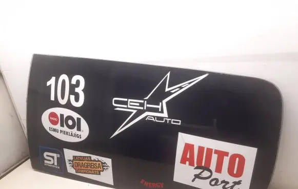 Honda Civic Rear side window