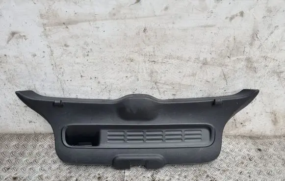Citroen C4 Cactus Tailgate trim 9801412277