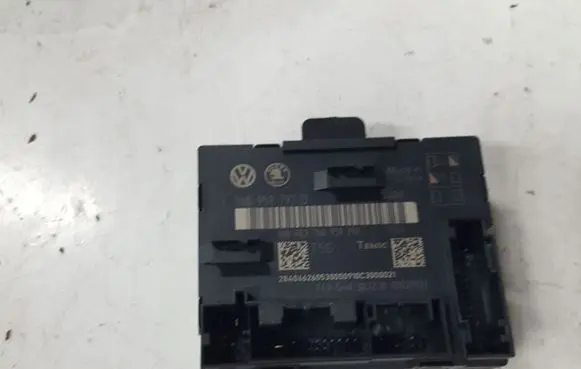 Skoda Yeti (5L) Door control unit/module 7N0959792D