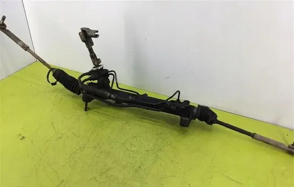 Toyota Avensis T250 Steering rack 