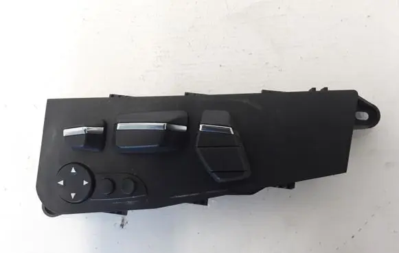 BMW 5 F10 F11 Seat control switch 