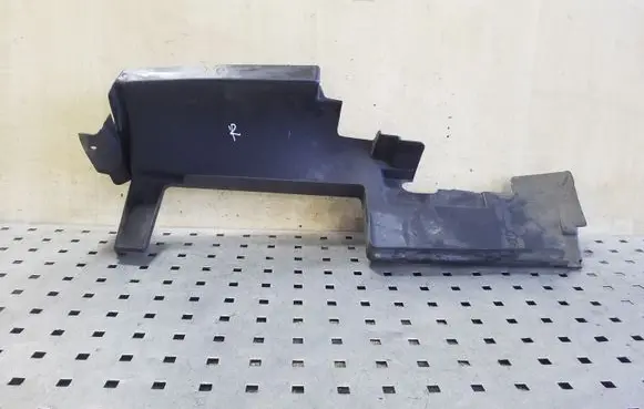 Jeep Grand Cherokee Intercooler air guide/duct channel M161098A