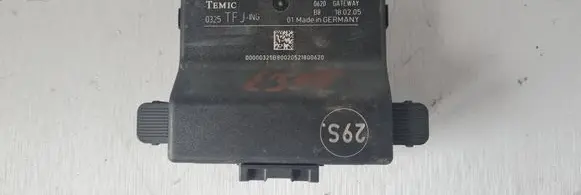Volkswagen Touran I Gateway control module 1K0907530E 1K0907951
