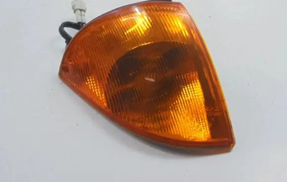 Suzuki Swift Cultus Front indicator light