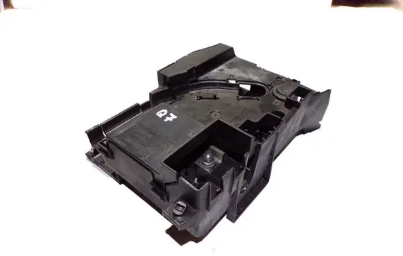 Audi Q7 4L Fuse module 7L0937548C 4L0937555A