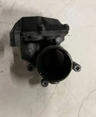 Volkswagen PASSAT B7 Throttle valve 03L128063R A2C31762900 1610111723