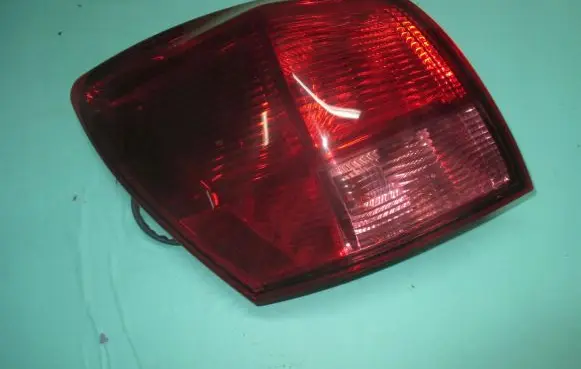Nissan Qashqai Rear/tail lights 89504681 26555EY00A