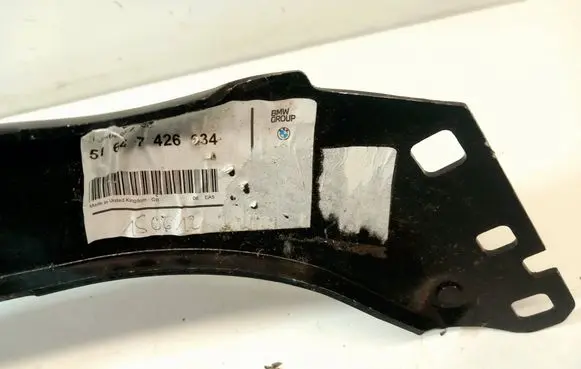 BMW X2 F39 Headlight/headlamp mounting bracket 7426634