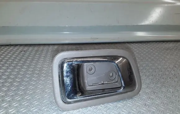 Honda Pilot I Rear door interior handle trim 