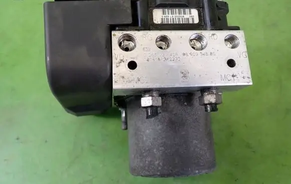 Citroen C4 I Picasso ABS Pump
