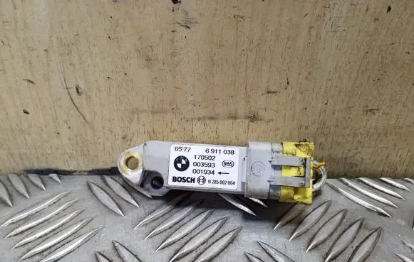 BMW X5 E53 Airbag deployment crash/impact sensor 65776911038 6911038 0285002064