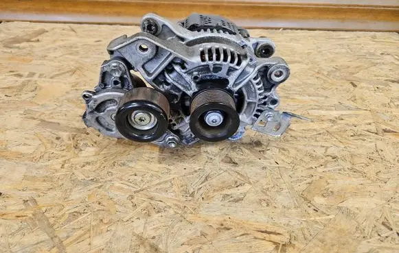 Suzuki SX4 S-Cross Generator/alternator 9616074S01