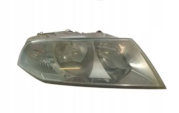 Skoda Octavia Mk2 (1Z) Headlight/headlamp