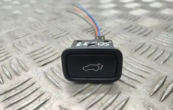 KIA Sportage Tailgate/boot open switch button 96740A9100WK